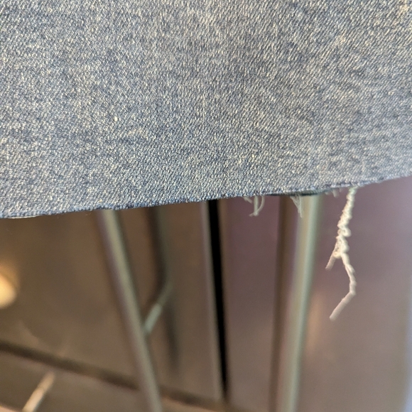 Women's Stretch Denim Button Front Raw Hem Mini Skirt Sz 12 - Picture 4 of 5